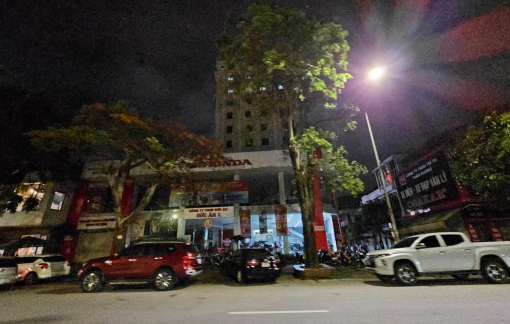 Rơi từ tầng 10 xuống đường, bé gái 5 tuổi tử vong thương tâm