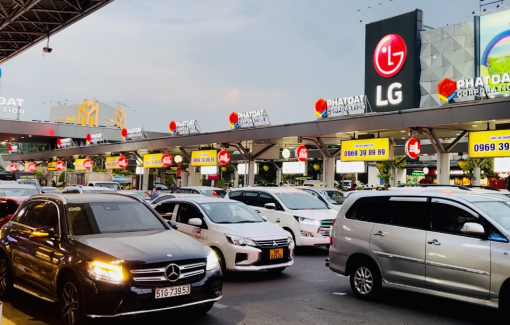 Doanh số bán ô tô tại Việt Nam sụt giảm mạnh