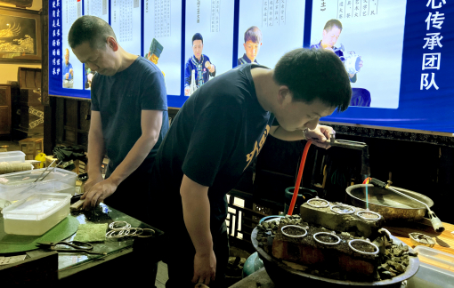 Người Trung Quốc làm du lịch giá rẻ như thế nào?