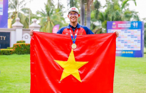Gặp nam sinh lớp 9 làm nên kỳ tích cho golf Việt Nam tại SEA Games 32