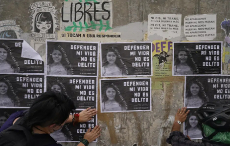 Mexico dậy sóng khi phạt tù cô gái tự vệ do bị hãm hiếp
