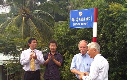 Bình Định sẽ có Đại lộ Nobel và vinh danh các nhà khoa học đoạt giải đã đến Quy Nhơn