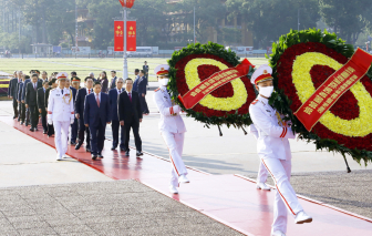 Lãnh đạo Đảng, Nhà nước dâng hoa, viếng Chủ tịch Hồ Chí Minh