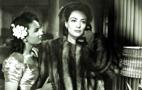 Mildred Pierce: Bộ phim kinh điển về tình mẹ
