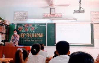 Vui buồn mùa họp phụ huynh cuối năm