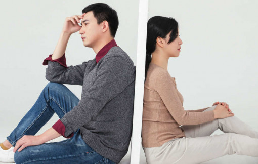 Chồng có con riêng với người tình và ngày càng nghiêng về mẹ con cô ấy