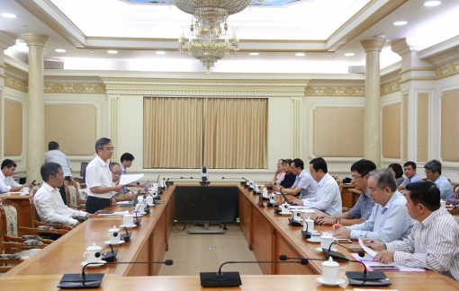 EVN làm việc với UBND TPHCM về tình hình cung cấp điện