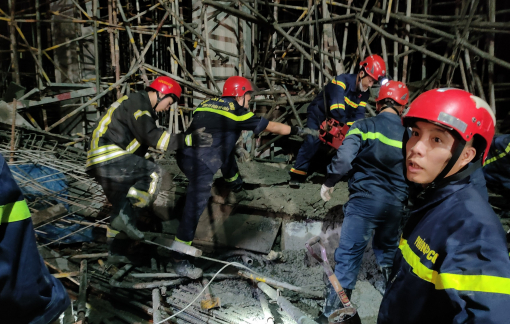 Đà Nẵng: Sập giàn giáo cao ốc rạng sáng, 5 người thương vong