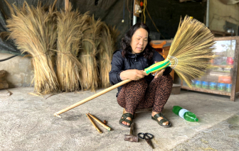 Mở Hợp tác xã truyền nghề giúp phụ nữ đồng bào