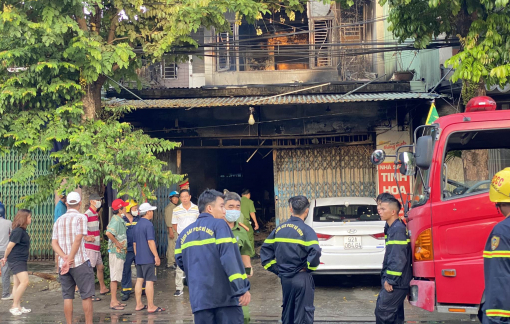 Cháy nhà trong đêm, 2 người tử vong