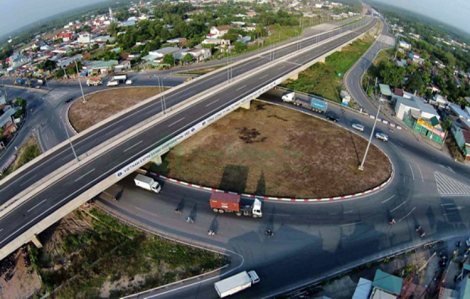 Sẽ trình Chính phủ kế hoạch mở rộng cao tốc TPHCM - Trung Lương ngay trong tháng 6