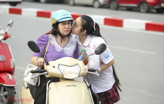 Đề thi môn Văn lớp Mười tại Hà Nội: Đề cơ bản, dự kiến nhiều điểm 7- 8