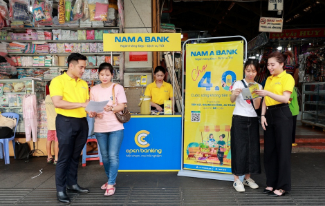 Nam A Bank nhân rộng thanh toán không tiền mặt với mô hình chợ 4.0
