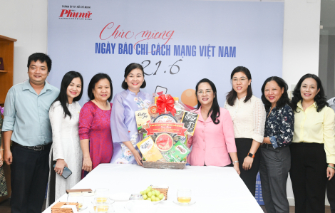 Lãnh đạo TPHCM thăm, chúc mừng Báo Phụ nữ TPHCM nhân ngày Báo chí cách mạng Việt Nam