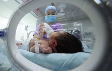 Bắc Kinh hỗ trợ chi phí điều trị sinh sản cho các cặp vợ chồng, kể cả IVF từ tháng 7/2023