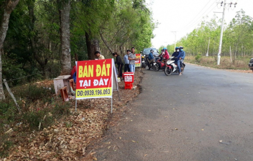 Tín dụng vào bất động sản tiếp tục được kiểm soát chặt, ngăn đầu cơ