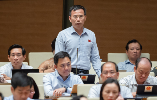 Thu hồi đất để cải tạo chung cư cũ là “đổ thêm dầu vào lửa”