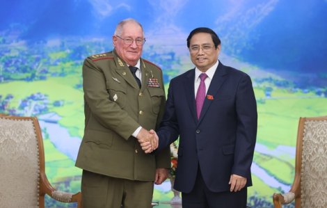 Thủ tướng Phạm Minh Chính tiếp Bộ trưởng Bộ Các Lực lượng vũ trang Cách mạng Cuba