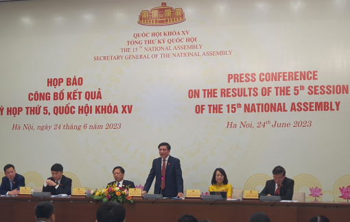 Khắc phục căn cơ tình trạng thiếu điện, bảo đảm tăng lương không tăng giá