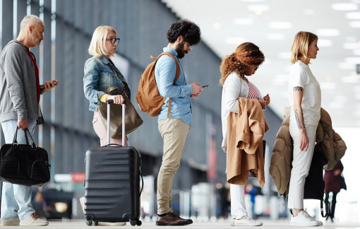 Tiếp viên hàng không chỉ mẹo ăn mặc để được nâng hạng ghế miễn phí