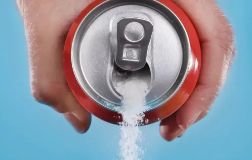 Chất tạo ngọt Aspartame trong đồ uống dễ gây ung thư?