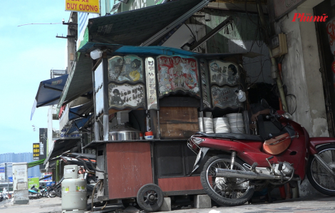 Tiệm mì 3 thế hệ hơn 60 năm “không ngủ” ở Sài Gòn