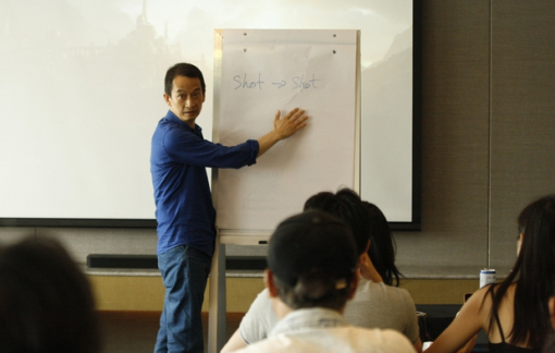 Đạo diễn Trần Anh Hùng về nước gặp gỡ các nhà làm phim trẻ Đạo diễn Trần Anh Hùng về nước gặp gỡ các nhà làm phim trẻ