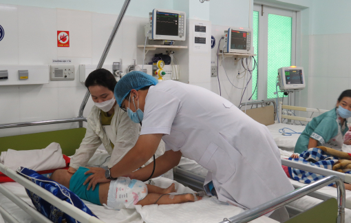 Bệnh nhân mắc bệnh tay chân miệng ở Khánh Hòa đang gia tăng