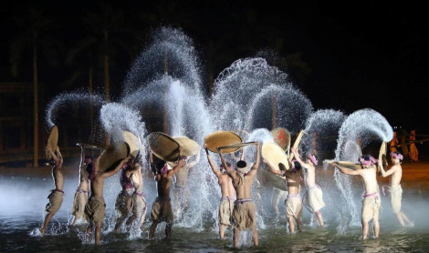 6 show diễn nên xem khi du lịch khắp Việt Nam