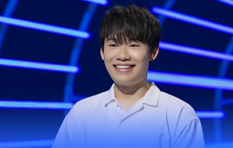 Mỹ Tâm góp ý, trao vé vàng cho diễn viên hài Quang Trung tại Vietnam Idol