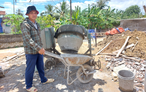 Gần 20 năm “nuôi” hy vọng vào biên chế