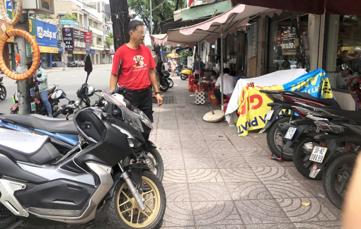 TPHCM chính thức thu phí sử dụng lòng đường, hè phố