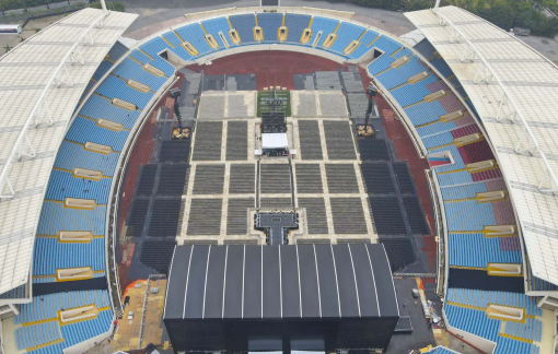 Cận cảnh sân khấu hiện đại của Blackpink tại Mỹ Đình