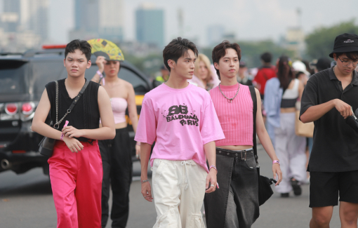 Thời trang cực chất của giới trẻ đi "đu" show Black Pink