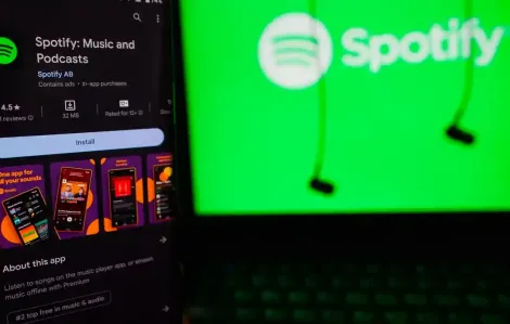 Việc tăng phí Spotify dấy lên làn sóng tiêu cực trong giới các nghệ sĩ và nhạc sĩ sáng tác