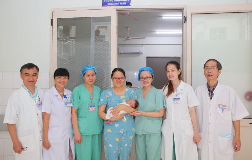 Cứu sống trẻ sơ sinh mắc bệnh xoắn nghẹt ruột hiếm gặp