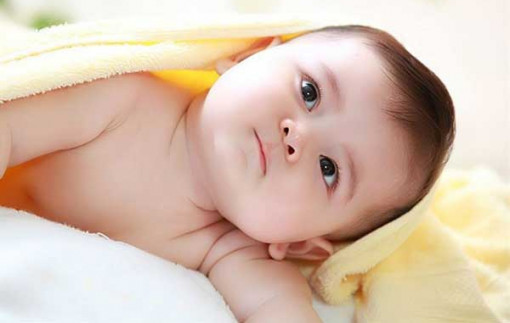 Tôi có nên "đẻ thuê" cho một cặp vợ chồng đang muốn có con trai?