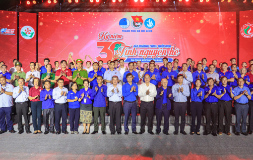Dấu ấn 30 năm xung kích tình nguyện của tuổi trẻ TPHCM Dấu ấn 30 năm xung kích tình nguyện của tuổi trẻ TPHCM