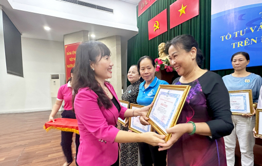 Những người hết lòng vì phụ nữ, trẻ em