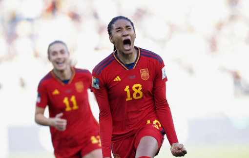 Hạ Hà Lan trong hiệp phụ, Tây Ban Nha vào bán kết