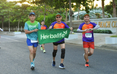 Herbalife Việt Nam là nhà tài trợ dinh dưỡng của giải VnExpress Marathon Marvelous Nha Trang