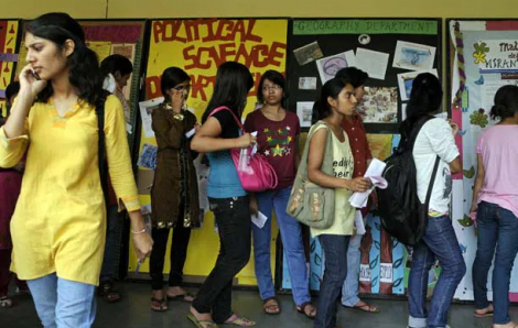 Các trường đại học Ấn Độ đau đầu tình trạng sinh viên treo cổ tự tử
