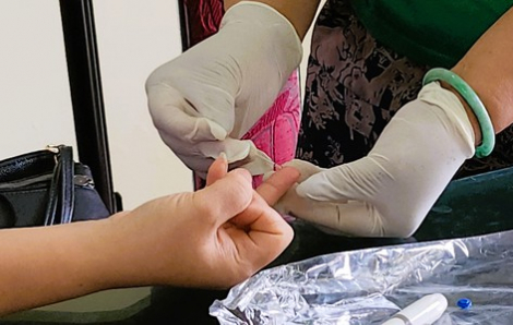 Bộ Y tế: Nhóm Bông Hồng Đen lấy máu không có nguy cơ lây nhiễm HIV
