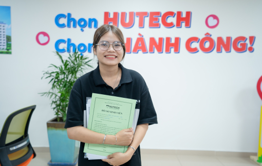 TPHCM: Nữ sinh viên mồ côi được hỗ trợ 100% học phí toàn khóa