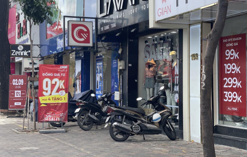 Shop thời trang, siêu thị... mạnh tay khuyến mãi dịp 2/9