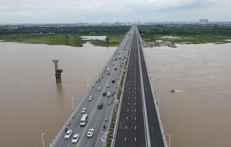 Hà Nội thông xe cầu Vĩnh Tuy 2