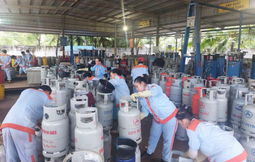 Giá gas bán lẻ tháng 9 tăng thêm 33.000 đồng/bình (12kg)