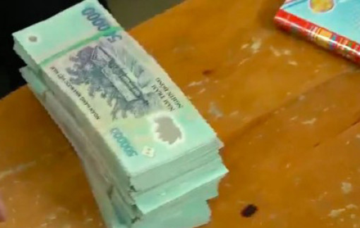 Bắt 2 băng nhóm chuyên thu tiền “bảo kê” ở chợ Bình Điền