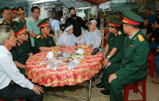 Chủ tịch nước truy tặng Huân chương Dũng cảm cho trung tá Trương Hồng Kỳ