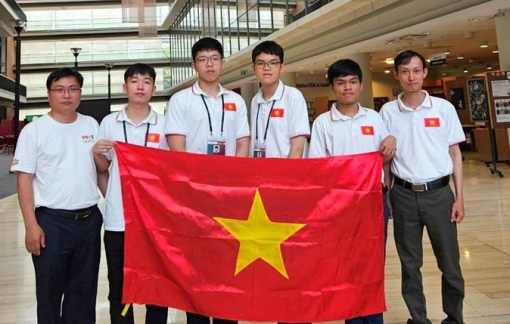 4 học sinh Việt Nam thi Olympic Tin học quốc tế đều đạt giải